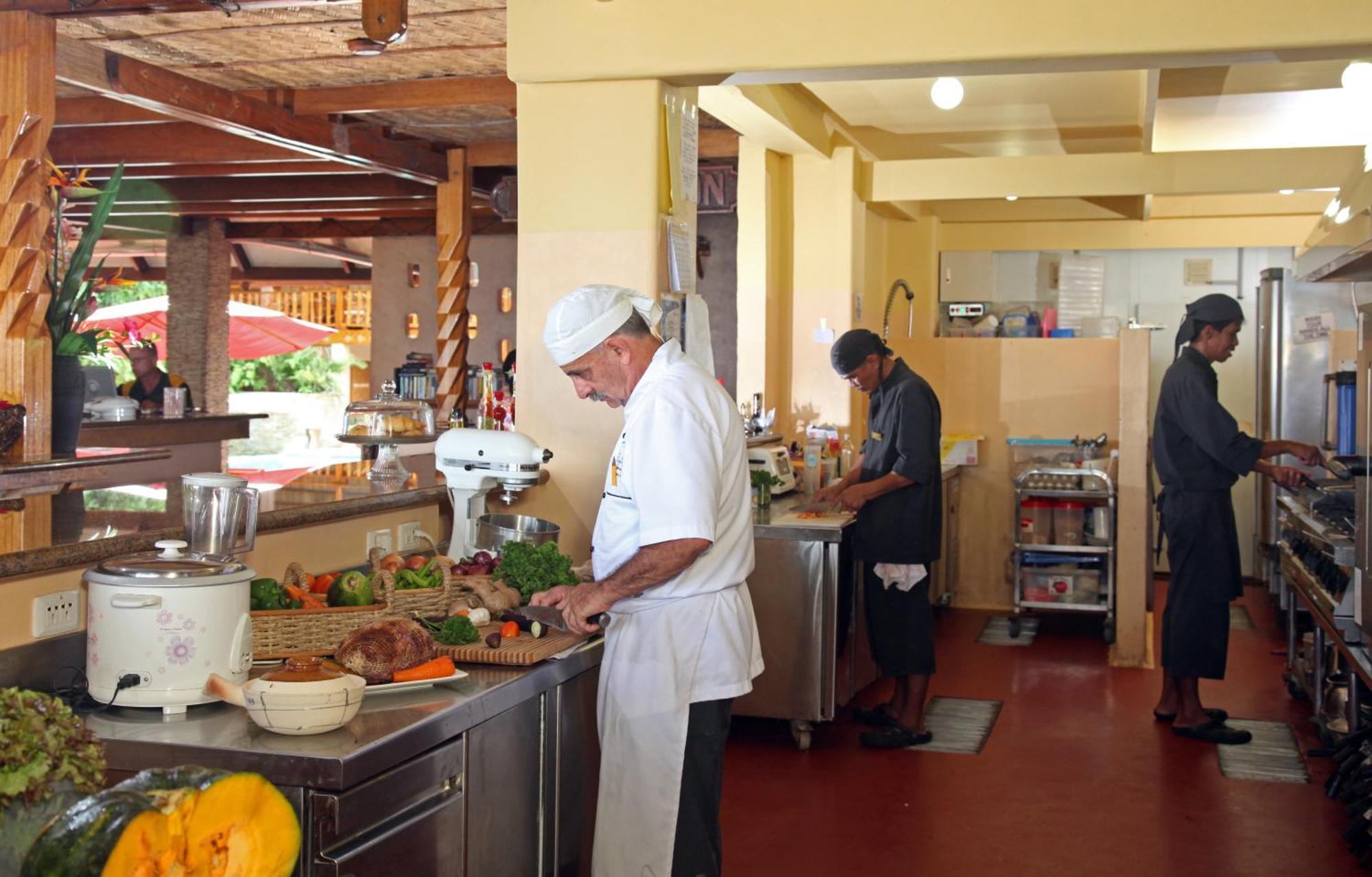 El Galleon Beach Resort Puerto Galera Zewnętrze zdjęcie